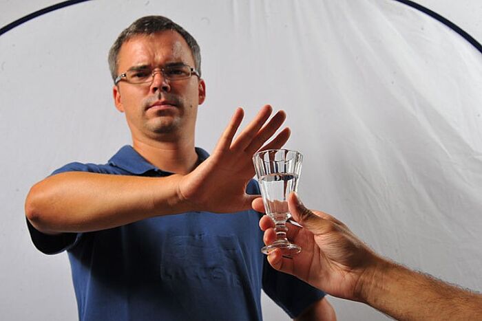 Odvykanie od alkoholu je spôsob, ako prestať piť sám